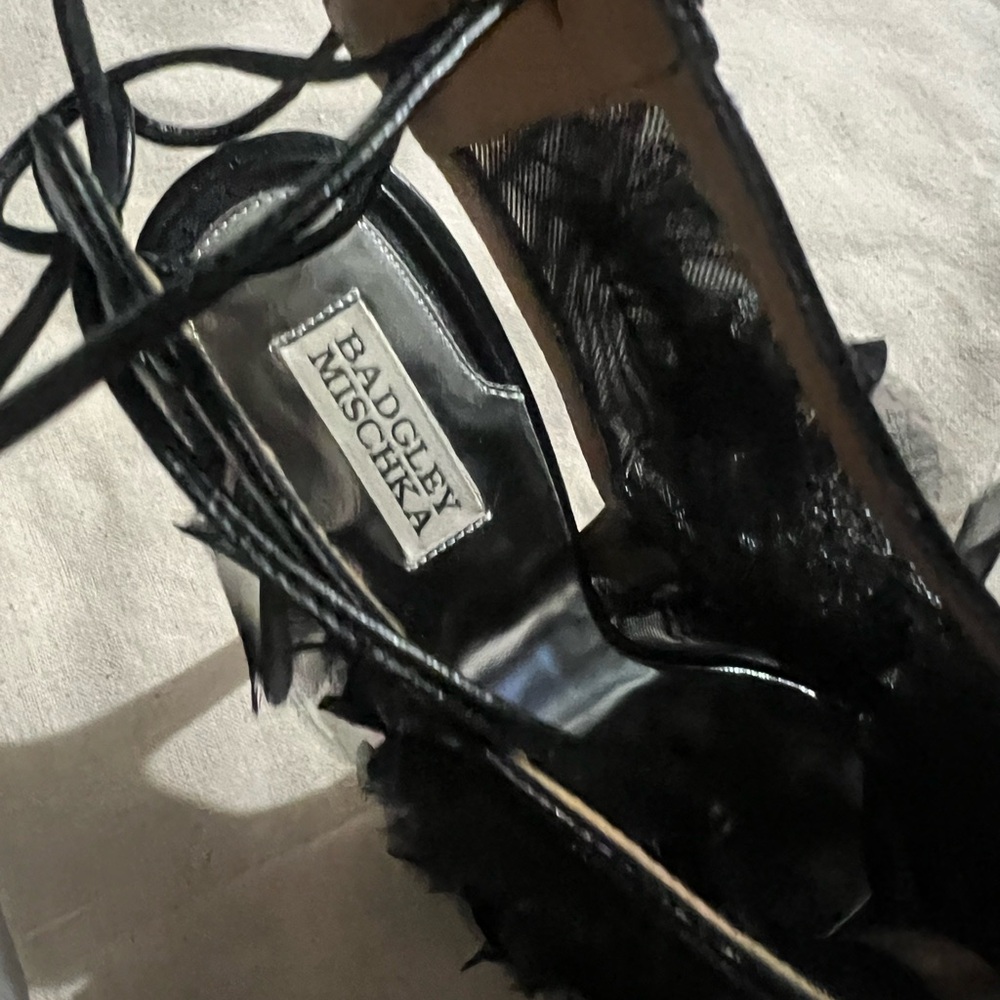 Badgley Mischka Tulle bow, Peep Toe Stiletto Heels! - Picture 11 of 11